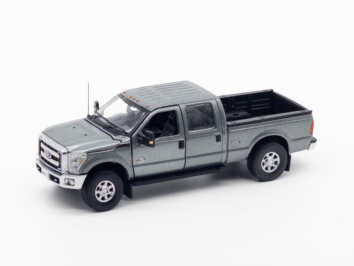 1/50 Scale Sword Ford F250 Crew Cab - Gray
