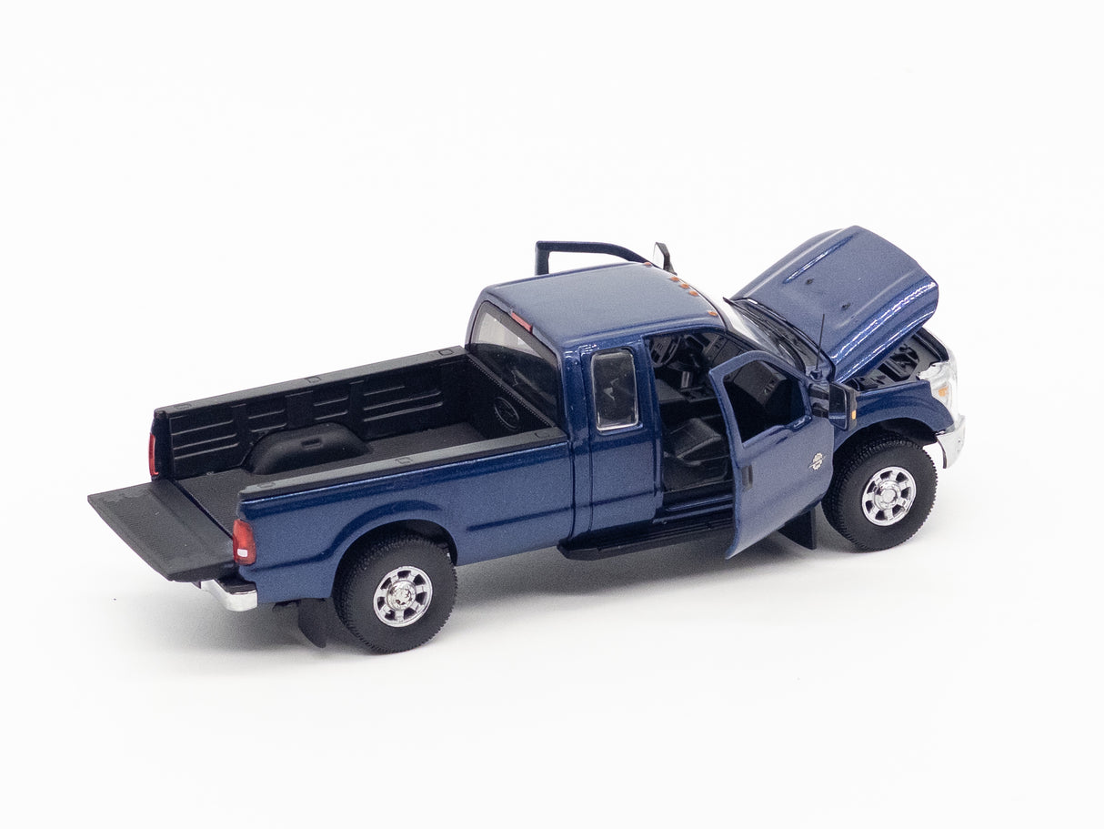 1/50 Scale Sword Ford F250 Extended Cab - Blue