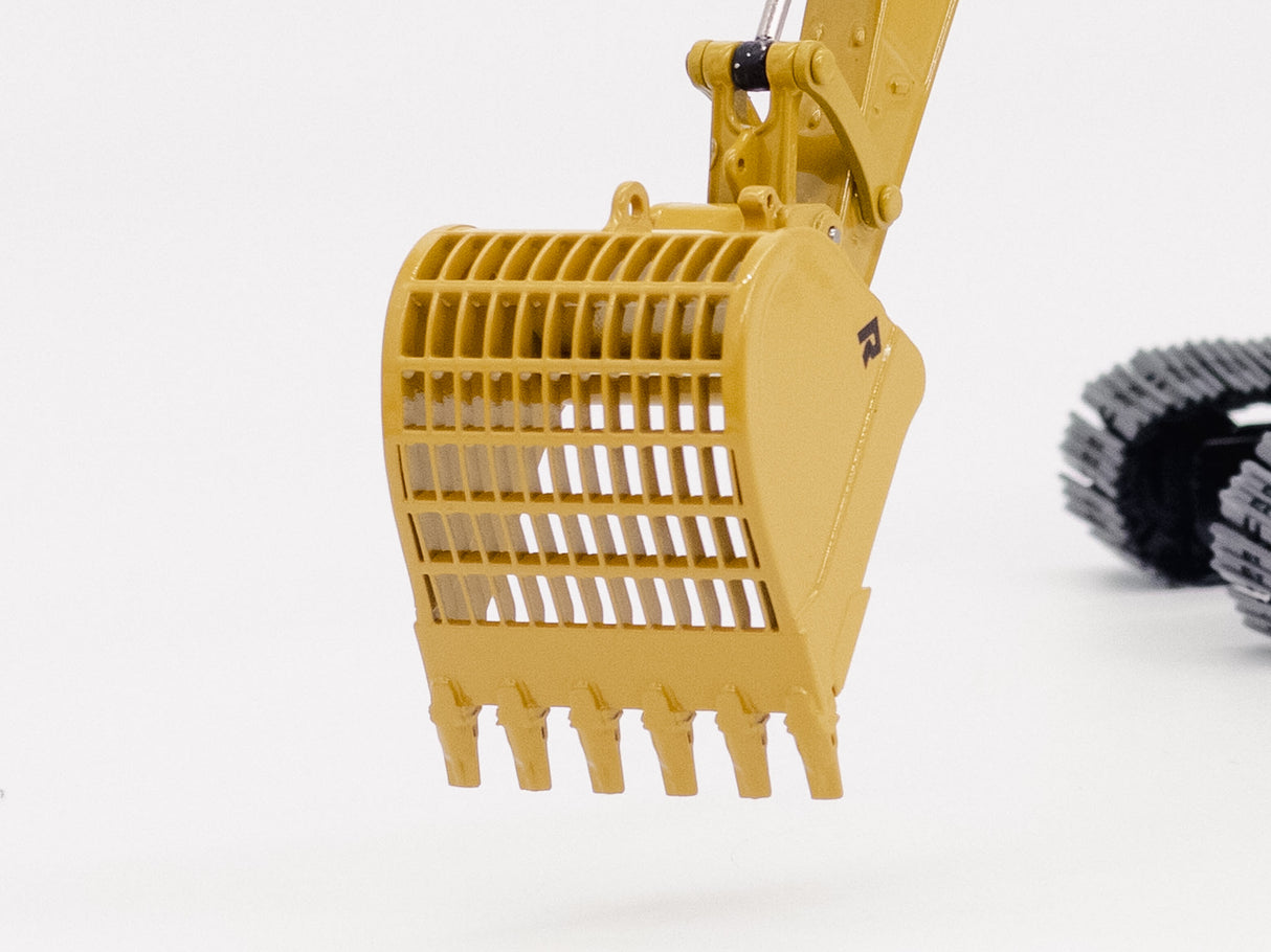 READY TO SHIP | 1/50 Scale Rockland Rock Tine "Skeleton" Bucket for Cat 349/352 Excavators