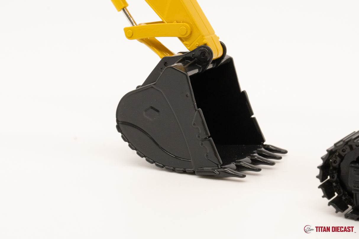 1/50 Scale First Gear Komatsu PC900 Excavator