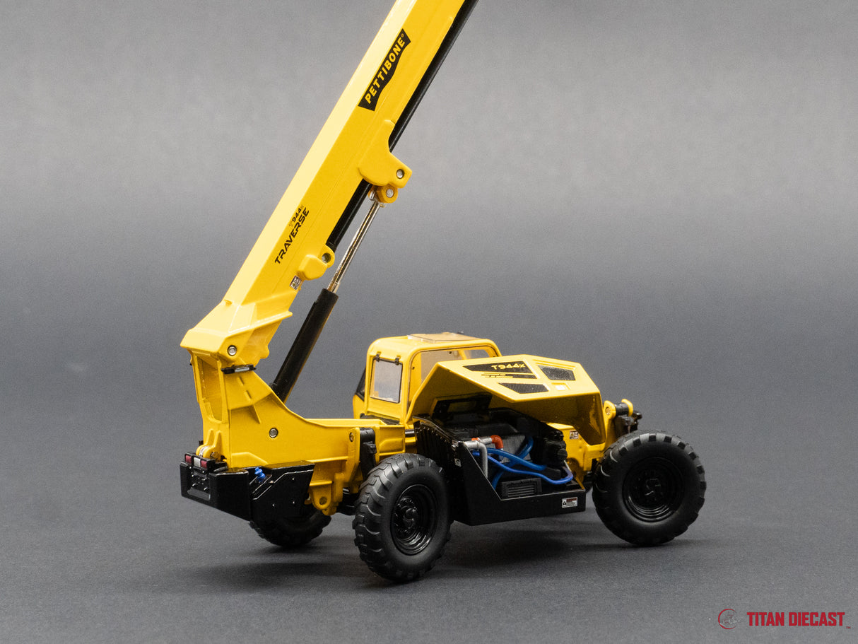 1/50 Scale Weiss Brothers Pettibone Traverse T944X Telehandler