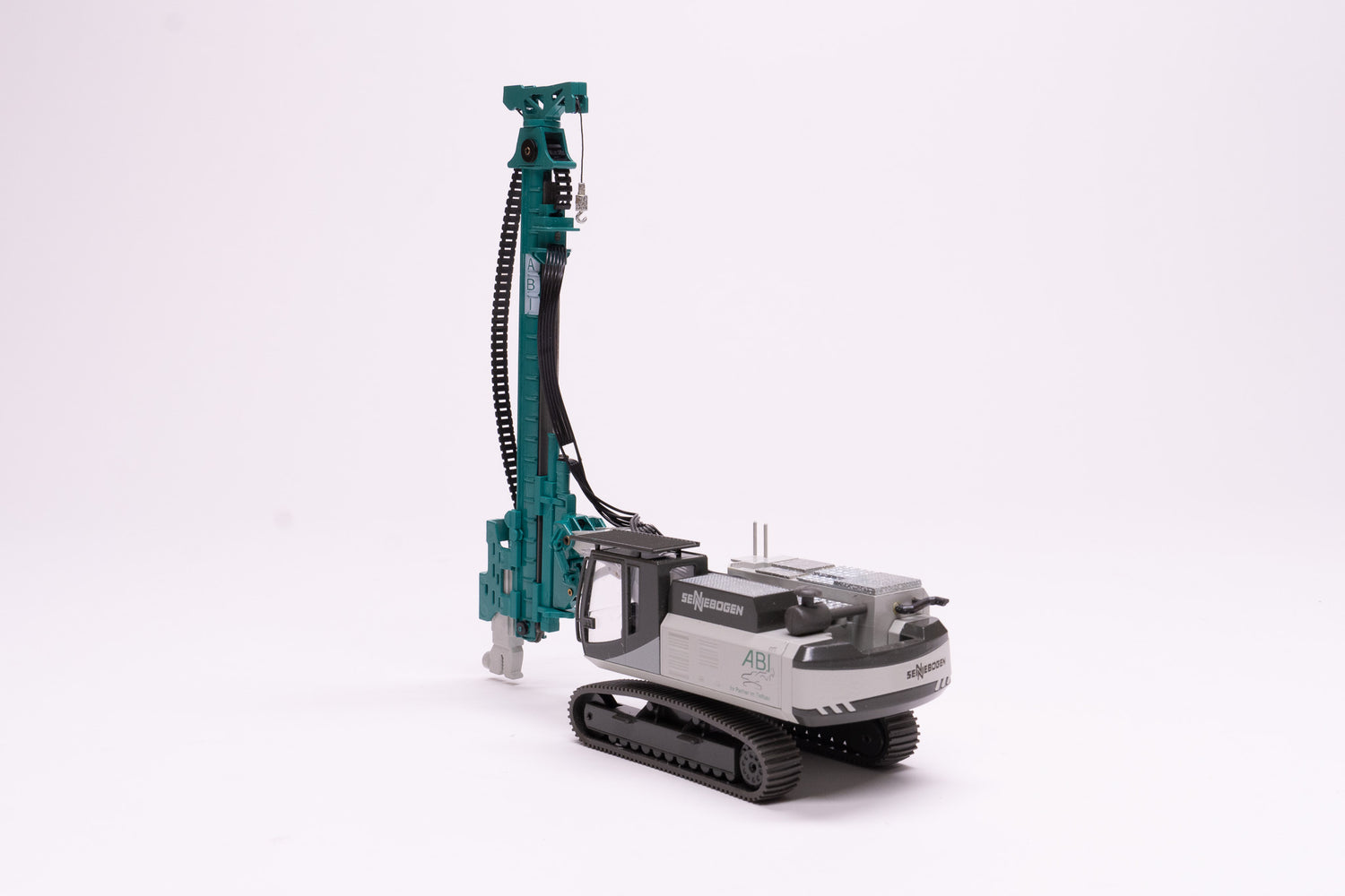 MD-111 Conrad ABI Sennebogen Sheet Piling Rig – Titan Diecast LLC