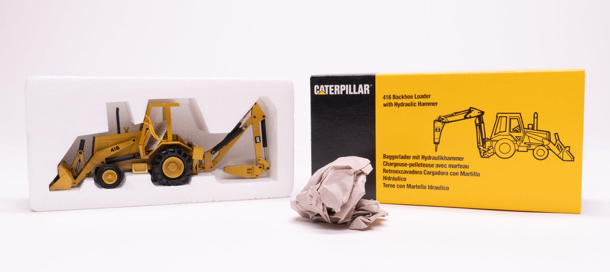 008 - NZG Cat 416B w/ Hammer