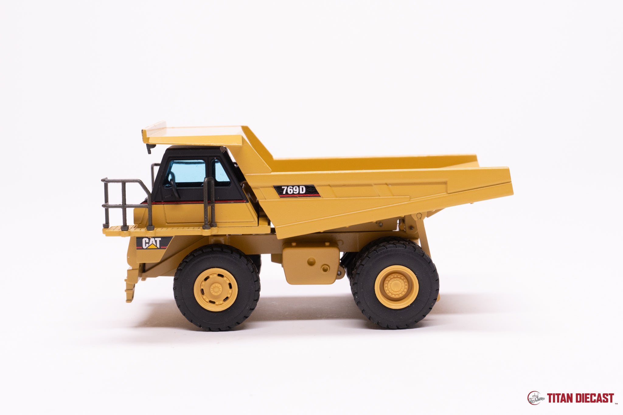 MO-48 NZG Cat 769D Dump Truck – Titan Diecast LLC