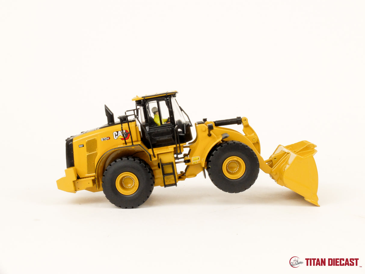 JUST ARRIVED! 1/50 Scale Diecast Masters Cat 972XE Wheel Loader