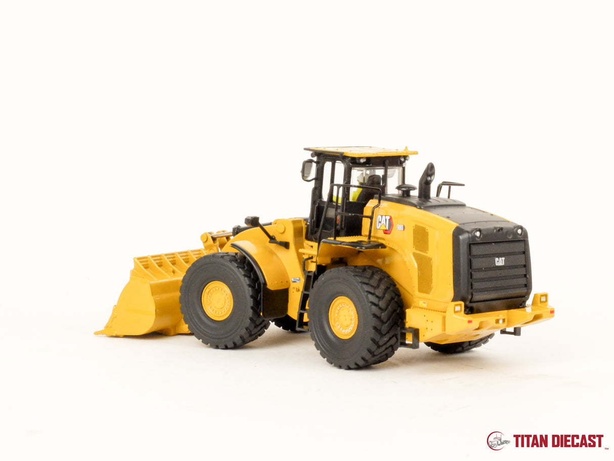 JUST ARRIVED! 1/50 Scale Diecast Masters Cat 980 Wheel Loader