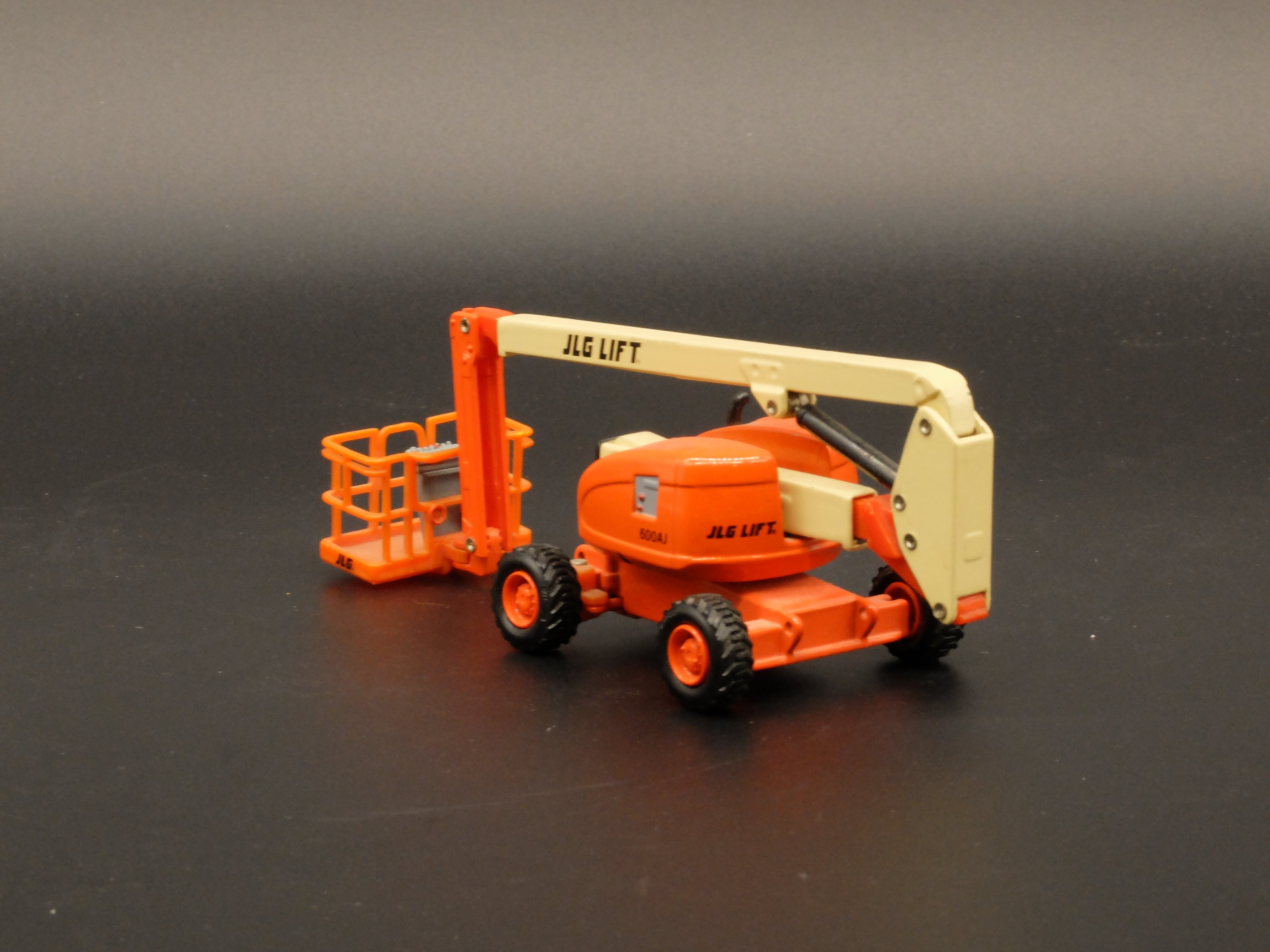 Jlg diecast sales