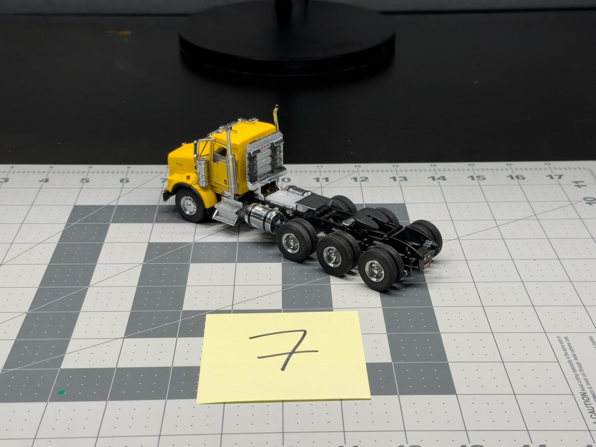 Truck 7 | Sword Kenworth T800W Tractor
