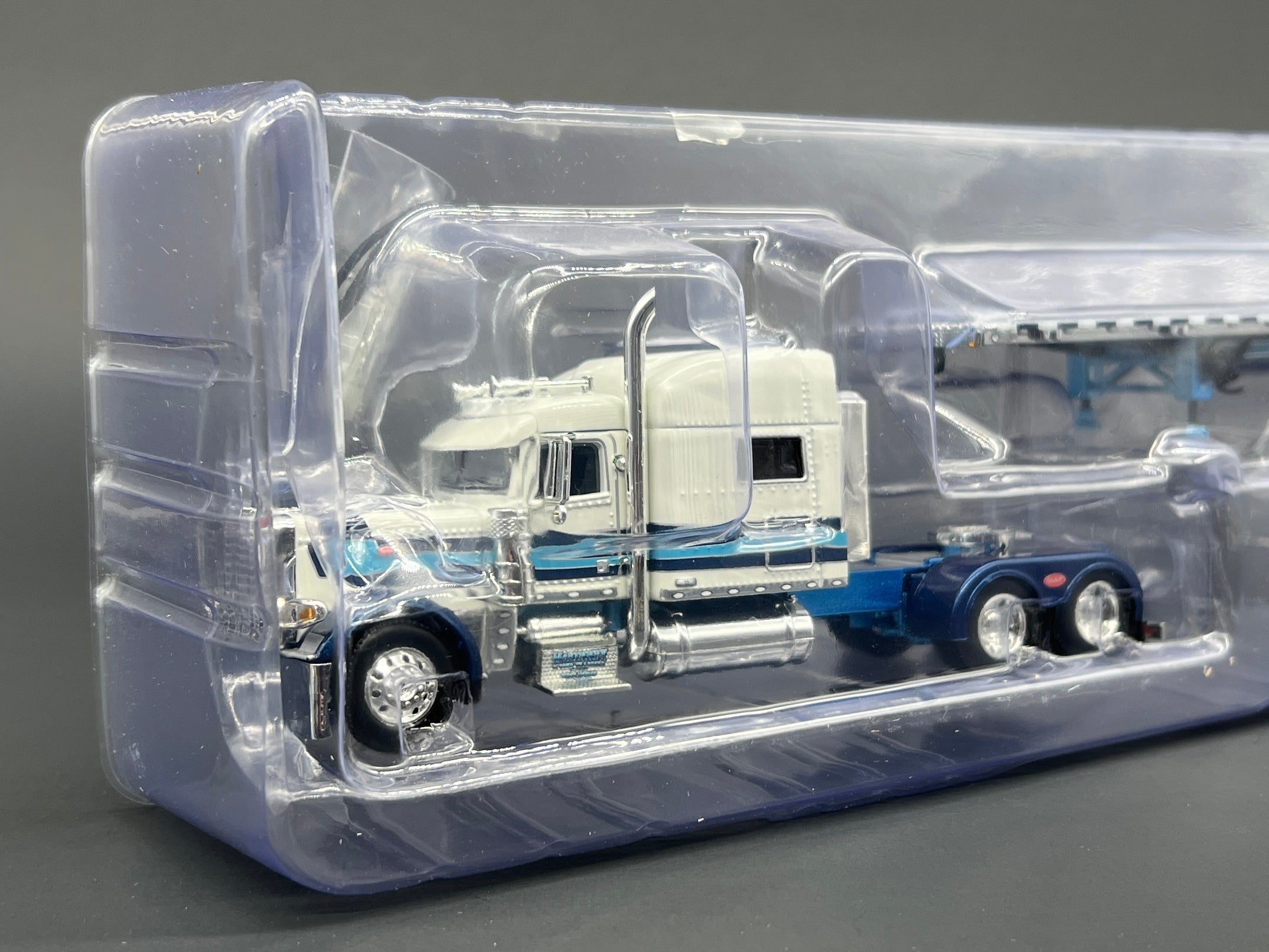 Dcp 1 best sale 64 scale trucks