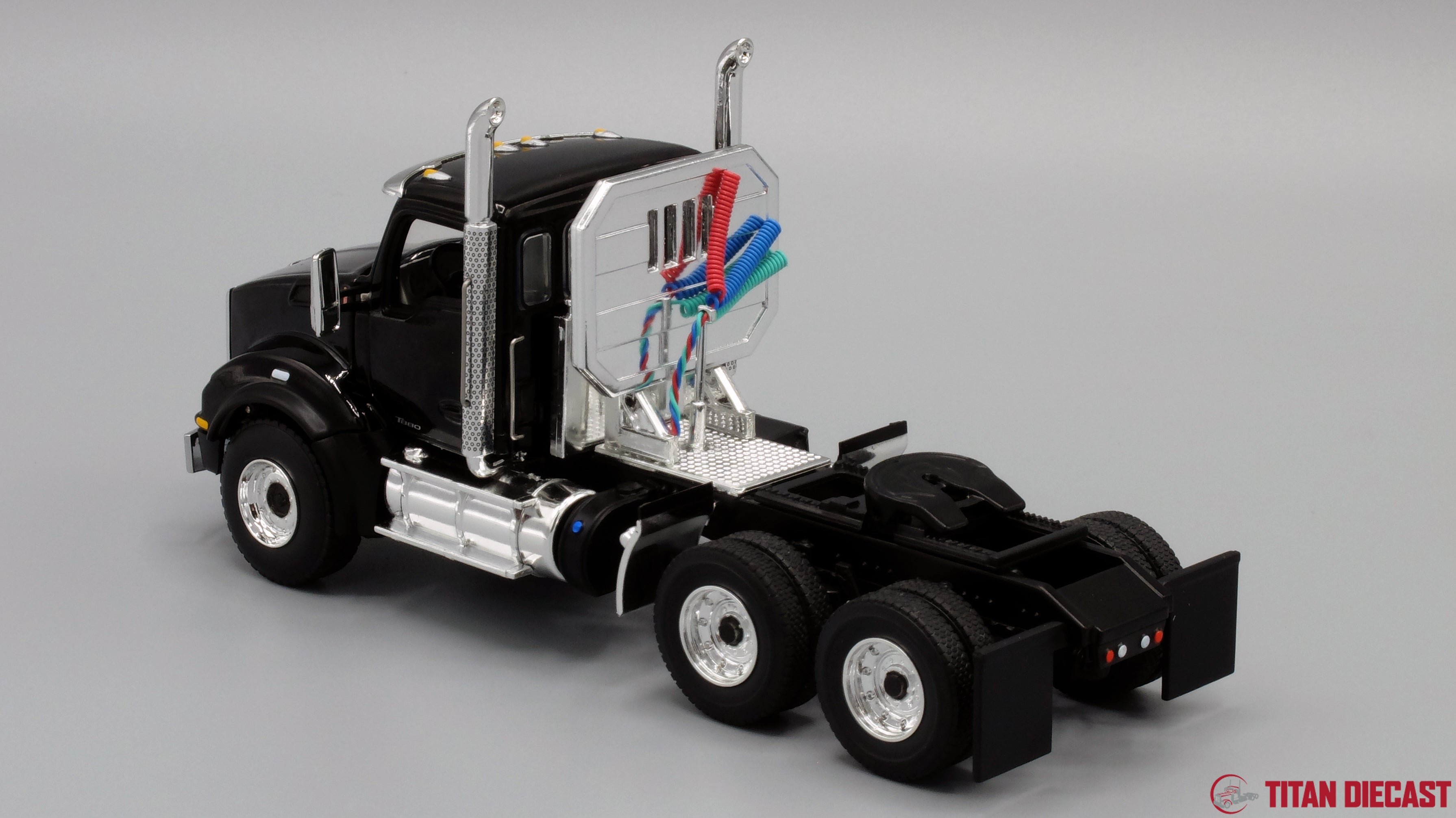 1/50 Scale Kenworth T880 w/ East Genesis Dump Trailer - Black/Chrome