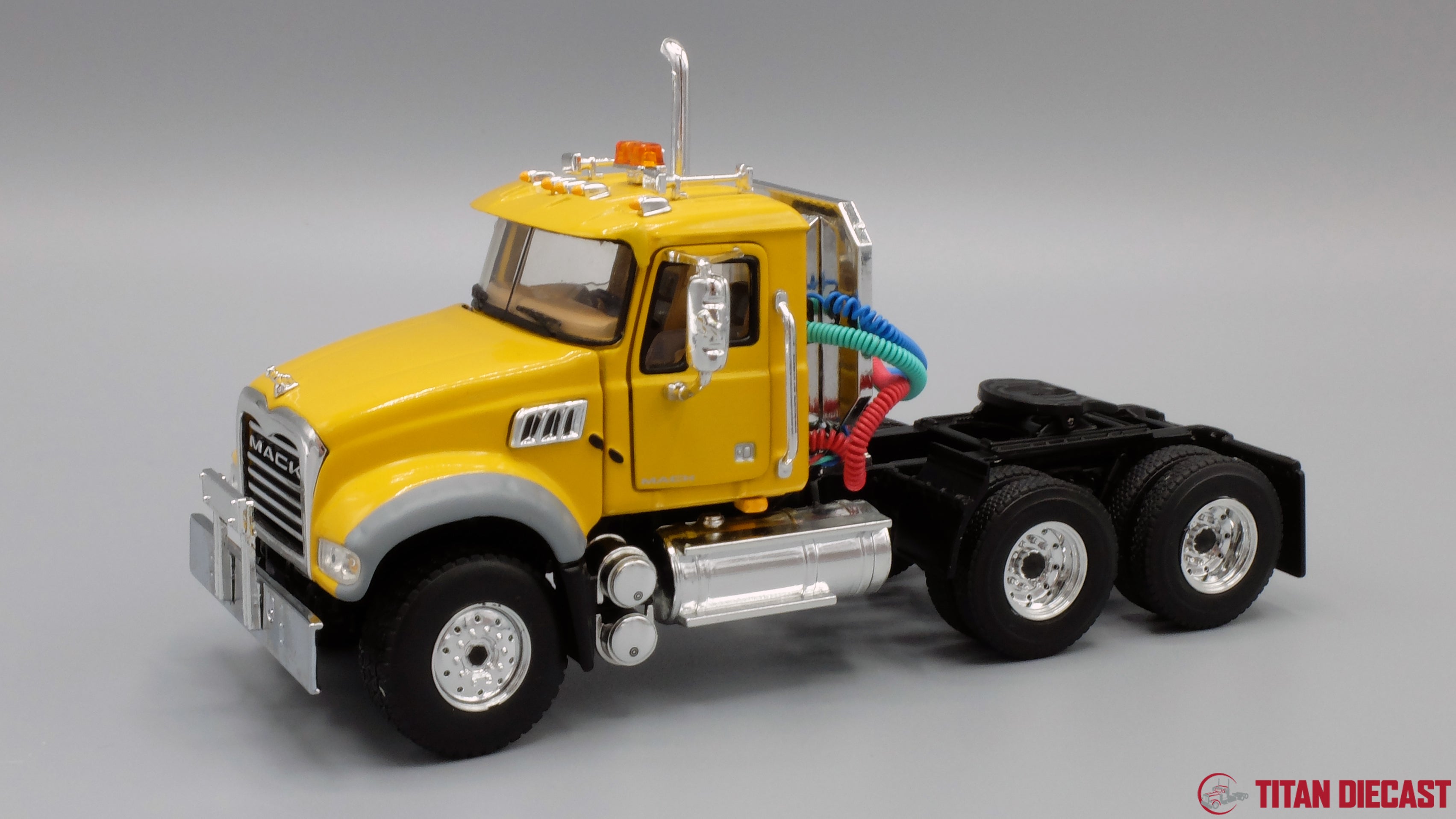 Mack granite hot sale diecast