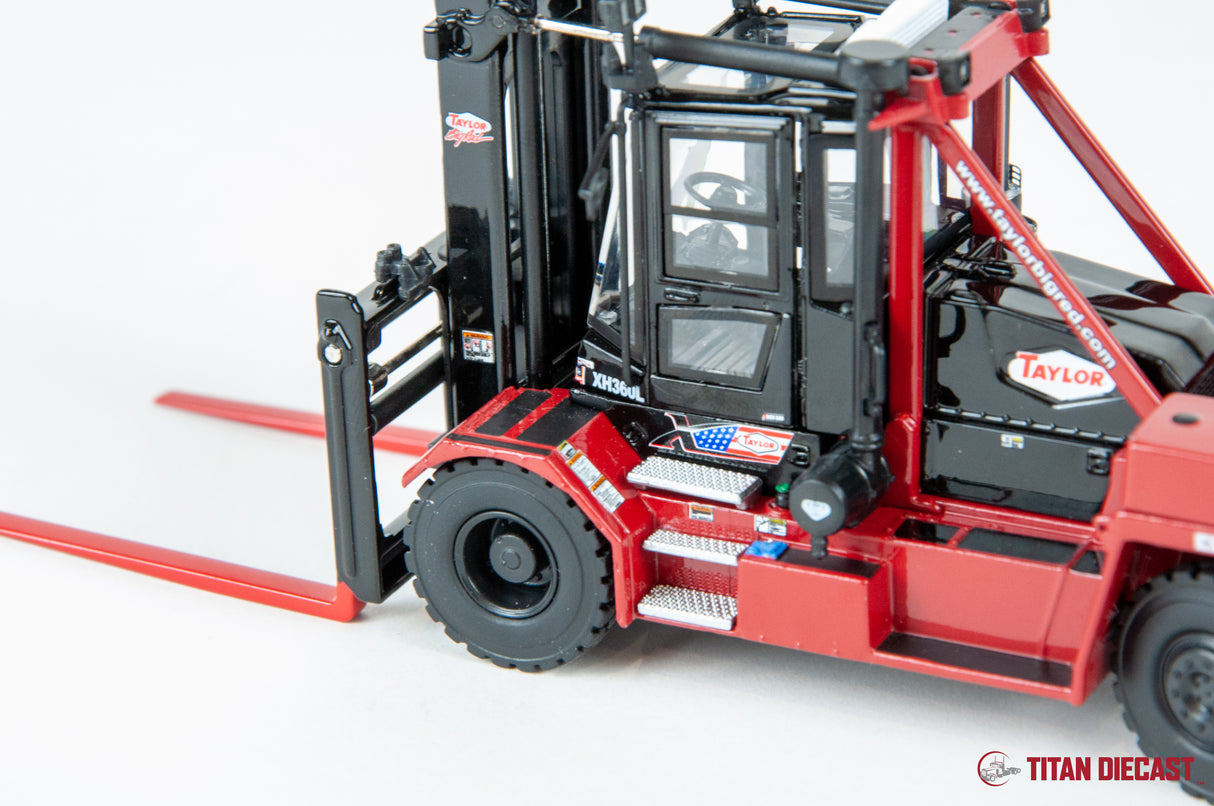 1/50 Scale Weiss Brothers Taylor XH-360L Heavy-Duty Forklift